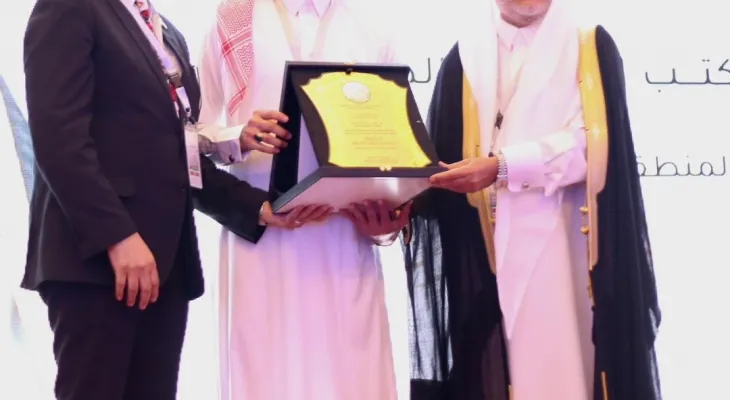 مهرجان كرتنا ثقافتنا يكرم الدكتور عبدالعزيز السلمان